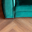 Фотографии в интерьере, ПВХ плитка, кварц виниловый ламинат Vinilpol Herringbone Glue Паркет Пикассо