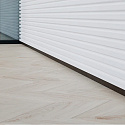 Фотографии в интерьере, ПВХ плитка, кварц виниловый ламинат Vinilam Parquet Chevron Glue Бриссак