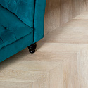 Фотографии в интерьере, ПВХ плитка, кварц виниловый ламинат Vinilam Parquet Chevron Сезар