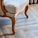 Фотографии в интерьере, ПВХ плитка, кварц виниловый ламинат Vinilam Parquet Herringbone Эрмитаж
