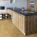 Фотографии в интерьере, Пробковый пол Corkstyle Print Cork Chevron Gold замковый