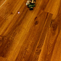 Фотографии в интерьере, Ламинат Mostflooring  Супер Глянец Дуб медовый