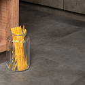 Фотографии в интерьере, SPC ламинат Vinilam Ceramo Stone 6 мм Цемент Cтальной