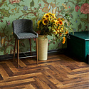 Фотографии в интерьере, ПВХ плитка, кварц виниловый ламинат Vinilam Parquet Herringbone Парижский