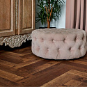 Фотографии в интерьере, ПВХ плитка, кварц виниловый ламинат Vinilam Parquet Herringbone Glue Версальский