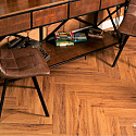 Фотографии в интерьере, ПВХ плитка, кварц виниловый ламинат Vinilam Parquet Herringbone Glue Де Вилль